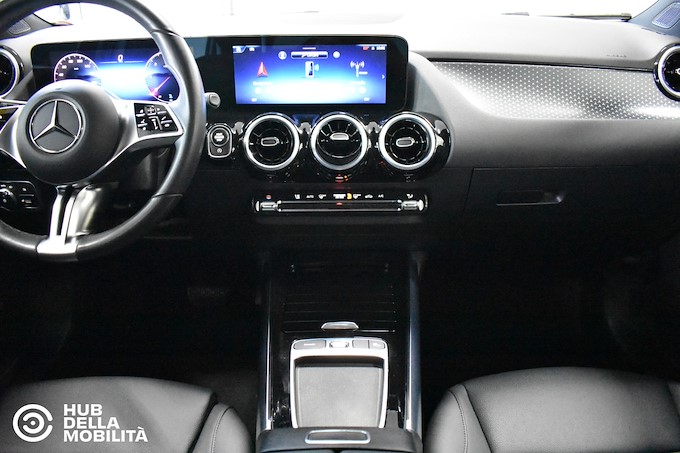 MERCEDES-BENZ GLA 200 d Automatic Progressive Advanced